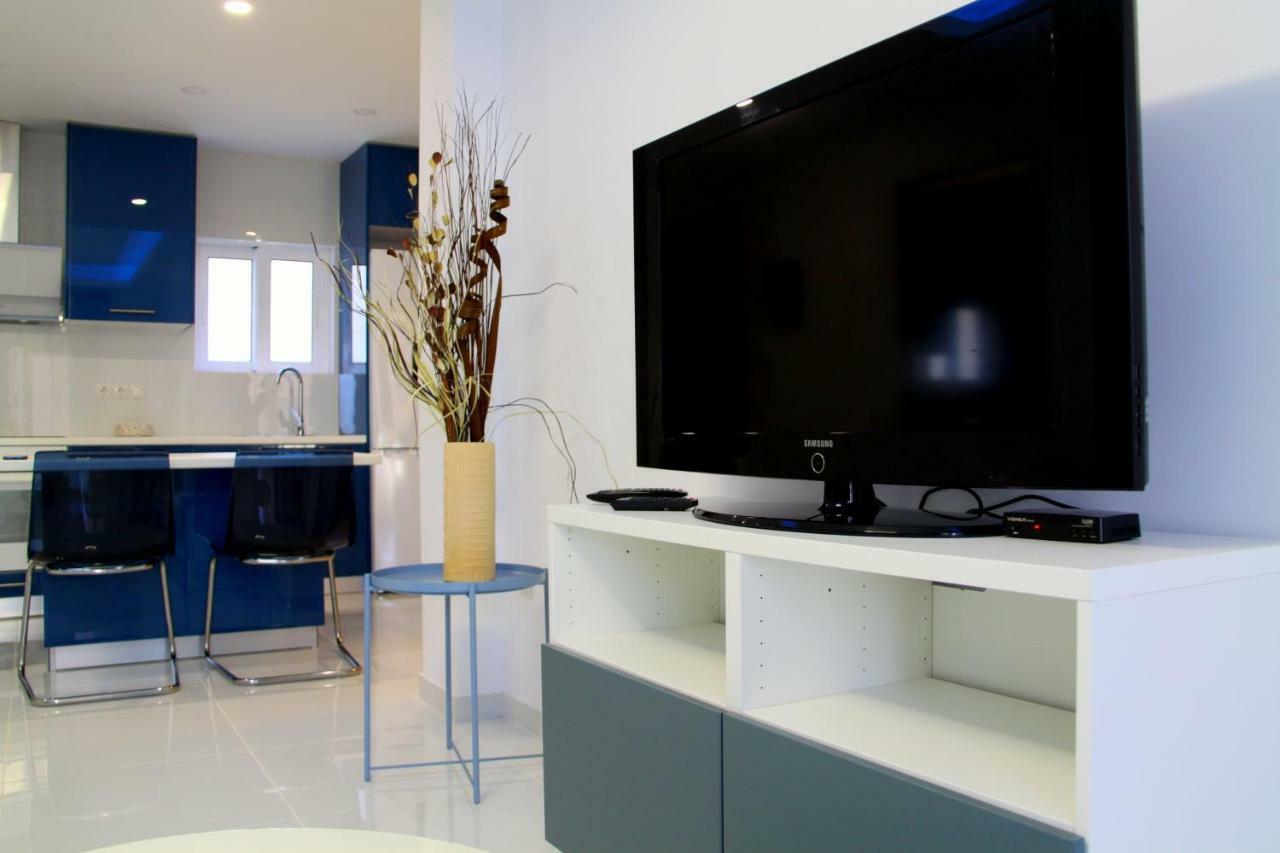 Thiseos 319. Beautiful Apartments Near The Cultural Center Of The Capital. Athen Eksteriør bilde